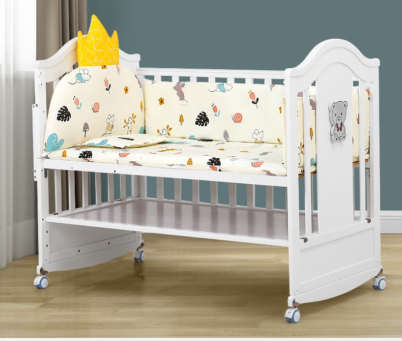 เตียงนอนไม้สำหรับเด็ก White Premium Crown TP21061 (WD17)