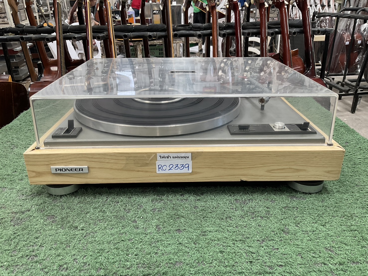 เครื่องเล่นแผ่นเสียง PIONEER