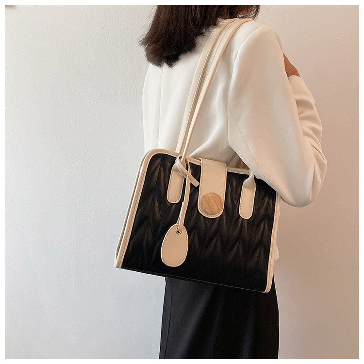 สินค้าพรีออเดอร์ กระเป๋าแฟชั่นเกาหลี มี5สี รหัสPO-BAG-079