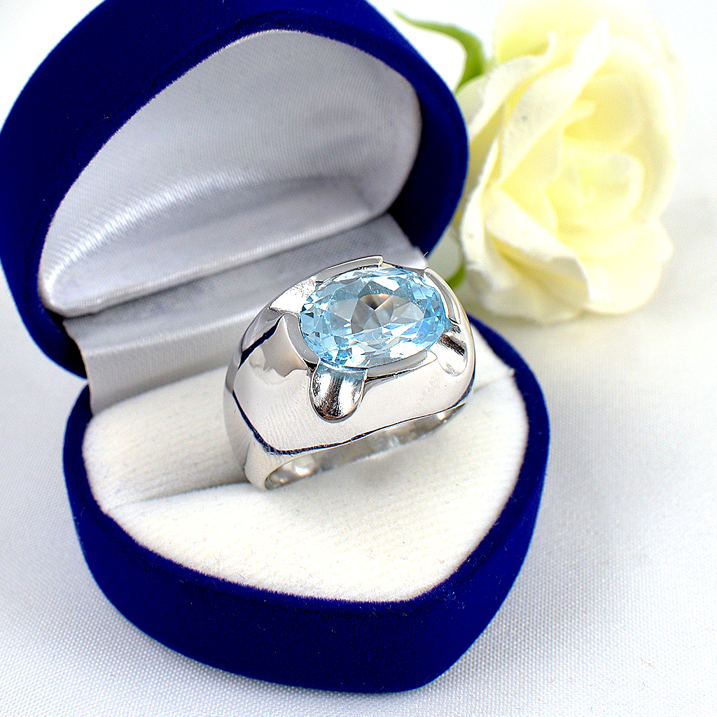 แหวนเงินแท้ราคาถูกชุบทองคำขาว สกายบลูโทปาซแท้ 7.55 กะรัต งานประณีตสวยงาม สั่งผลิตค่ะ