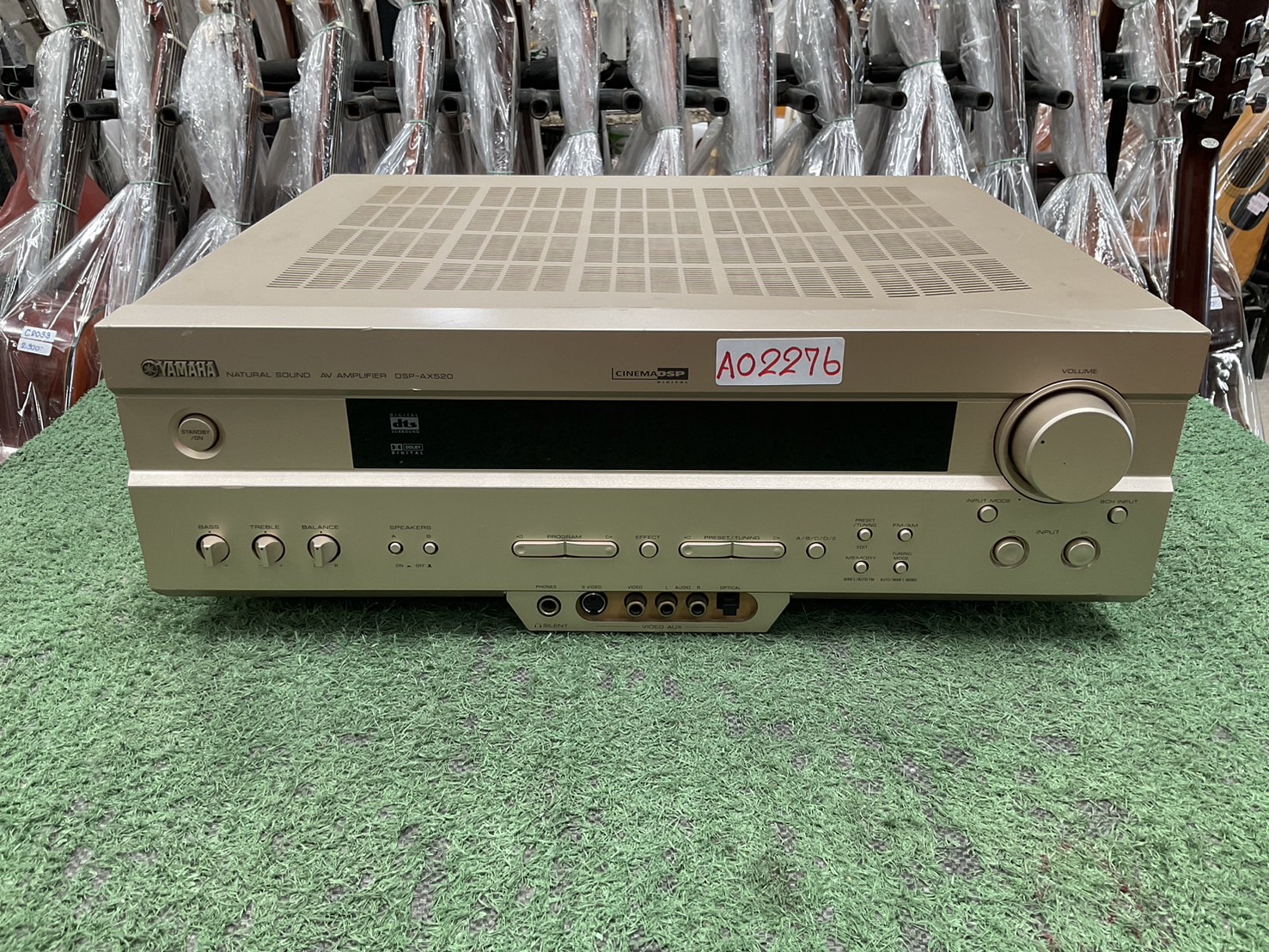 เครื่องขยายเสียง YAMAHA : DSP-AX520