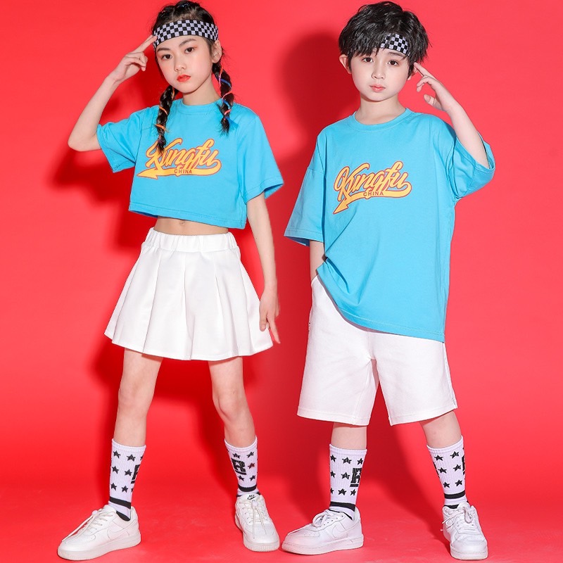 กระโปรงขาวสั้น เต้นแดนซ์