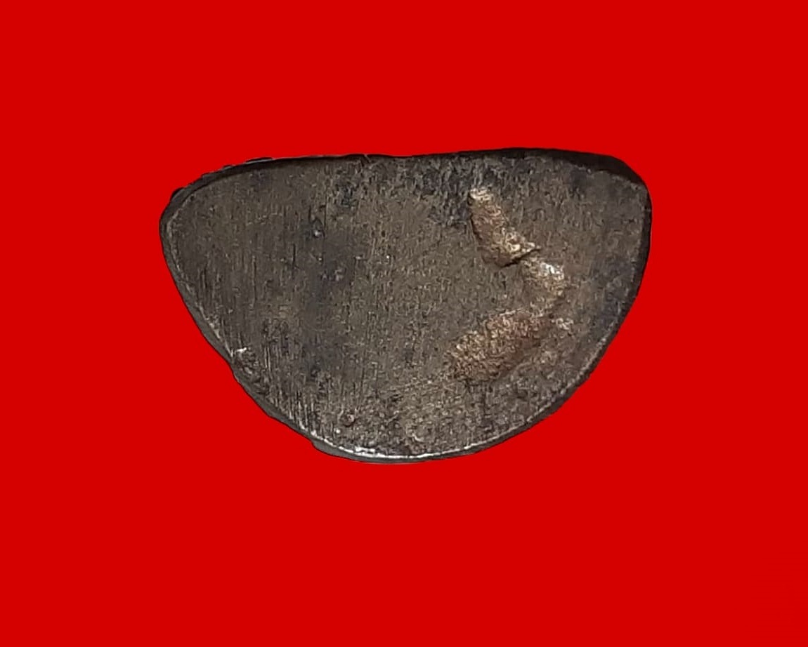 รูปเหมือนหล่อ หลวงพ่อเคลือบ วัดบ่อพลับ จ.นครสวรรค์