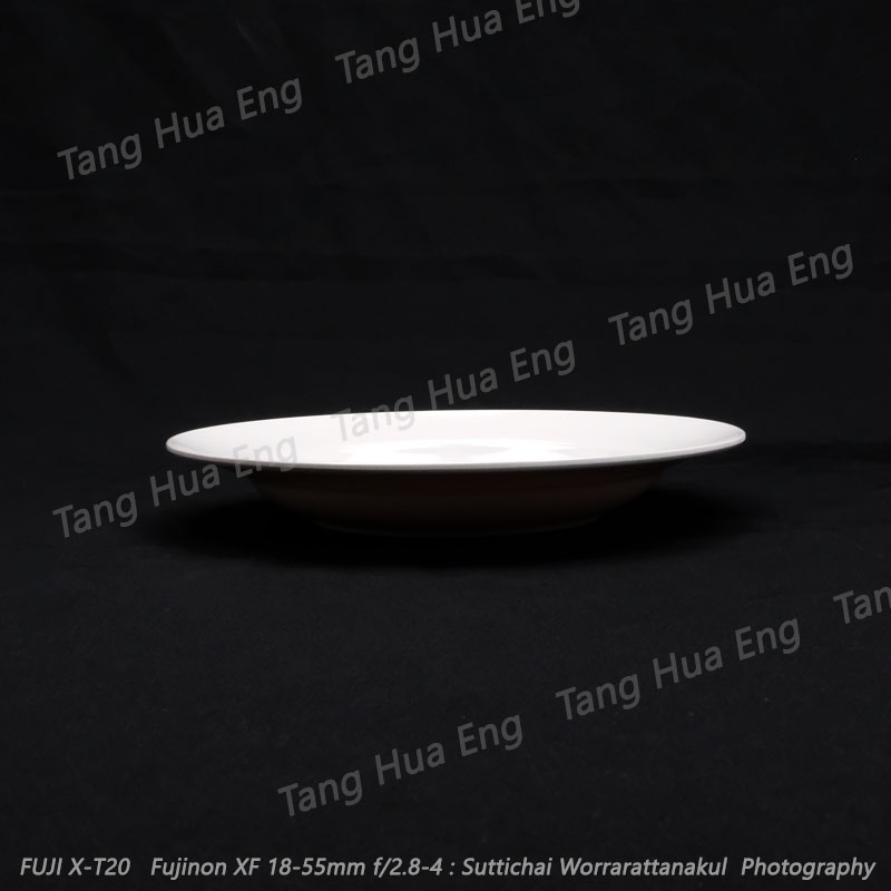 จานทรงลึก 8นิ้ว ตรายูนิก้า P907-8 สีครีมขาว/สีฟ้า