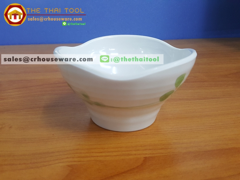 ถ้วยสามเหลี่ยม 4.5 นิ้ว Trefoil รหัส ML-W-29