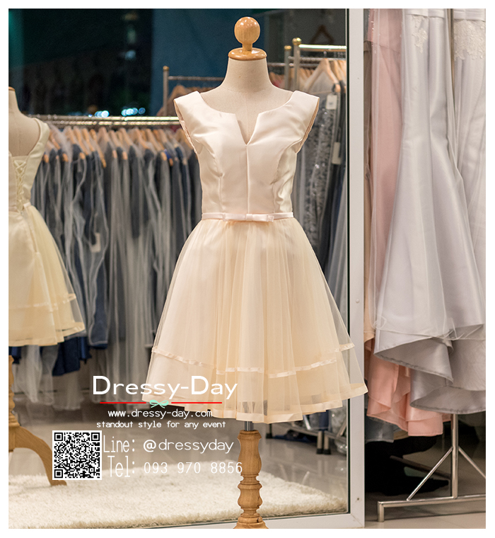 รหัส ชุดราตรีสั้น :BB046 มีชุดราตรีสวย สีครีม ชุดไปงานแต่งสั้น เหมาะใส่งานหมั้น งานเช้า หรู พร้อมส่งเยอะสุดในไทย เนื้อผ้าพรีเมี่ยม คัตติ้งเนี๊ยบๆ