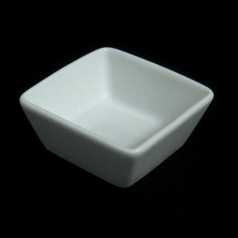 ถ้วยน้ำจิ้มสี่เหลี่ยม 2.5 นิ้ว # 4175 ยี่ห้อ Royal porcelain ( รอยัล พอร์ซเลน )