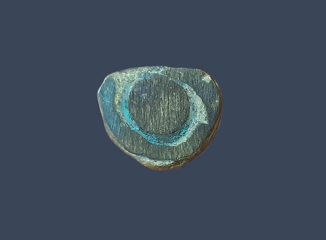 รูปเหมือนหล่อ หลวงพ่อแวว วัดคลองคู้ พิจิตร ปี 2507-2513 เนื้อทองผสม แบบหล่อโบราณ