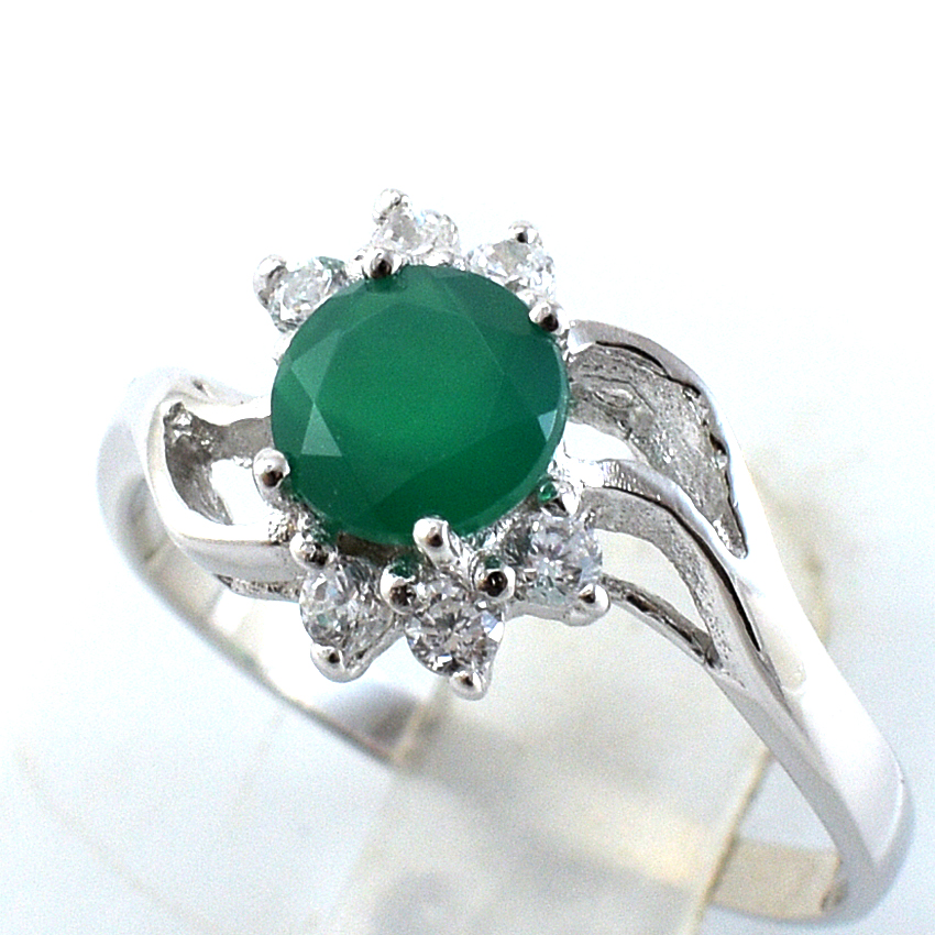 แหวนเงินแท้ราคาถูกชุบทองคำขาว พลอยแท้กรีนอะเกท 0.77 กะรัต เพชรCZ 0.18 กะรัต งานประณีตสวยงาม สั่งผลิตค่ะ