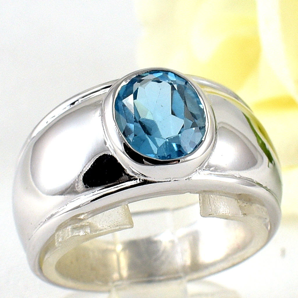 แหวนเงินแท้ราคาถูกชุบทองคำขาว สวิสบลูโทปาซแท้ 2.25 กะรัต งานประณีตสวยงาม สั่งผลิตค่ะ