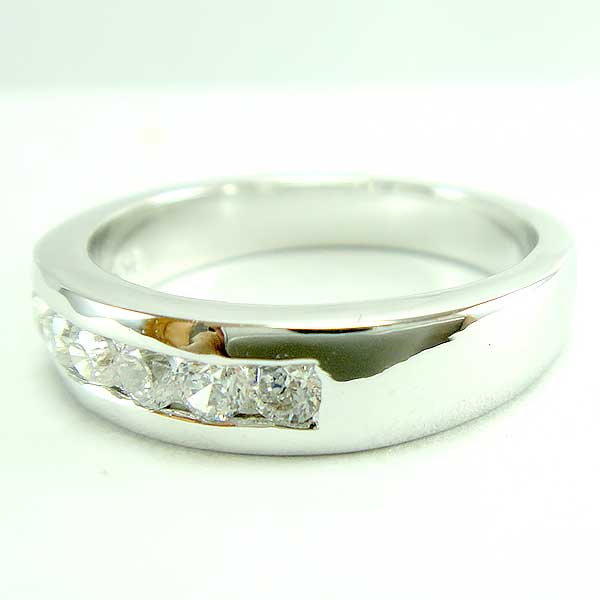 แหวนเงินแท้ราคาถูกชุบทองคำขาว เพชรCZแท้ 0.24 กะรัต งานประณีตสวยงาม สั่งผลิตค่ะ