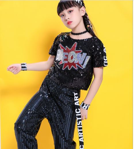 พร้อมส่ง ชุดแดนซ์ ชุดเต้น เสื้อครอปแขนสั้น +กางเกงขายาว ปักเลื่อม ปักอักษร MEOW