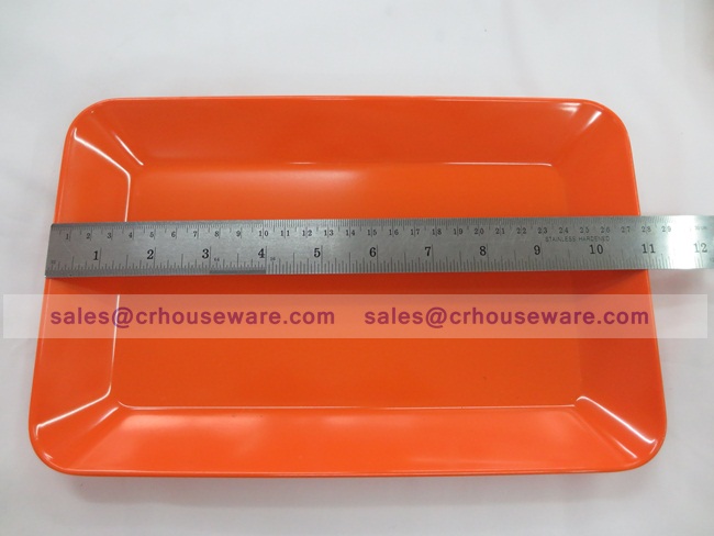 จานสีเหลี่ยม 7*11 นิ้ว P686-11