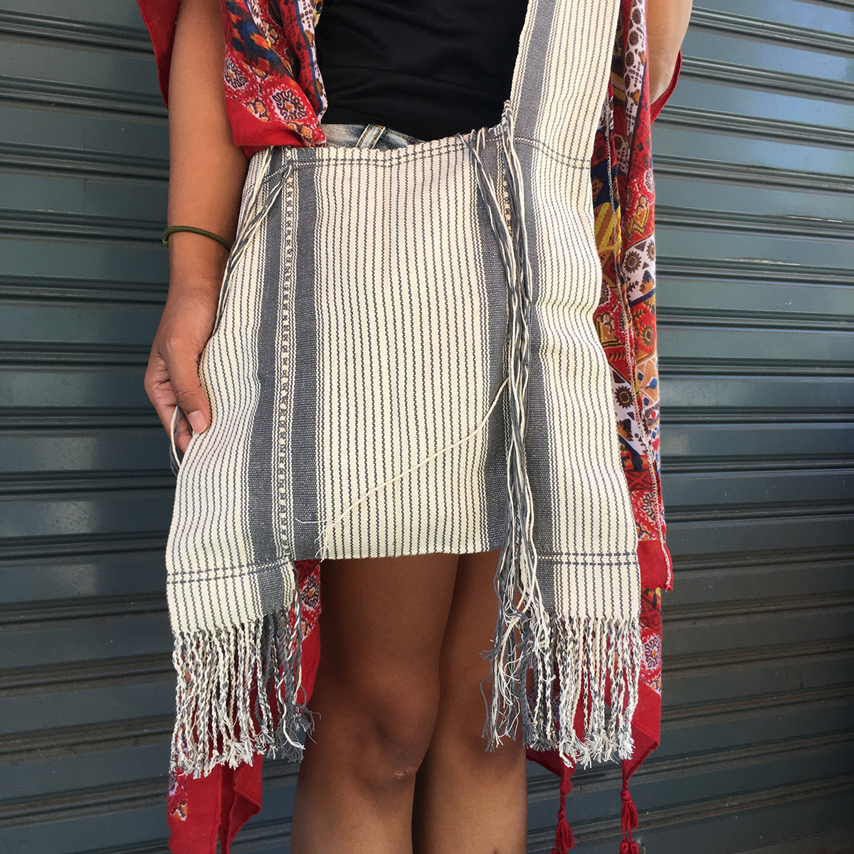 ขายย่าม ย่ามกะเหรี่ยง ย่ามชาวเขา ขายย่ามชาวเขา กระเป๋าสะพายข้าง กระเป๋าแฮนด์เมด