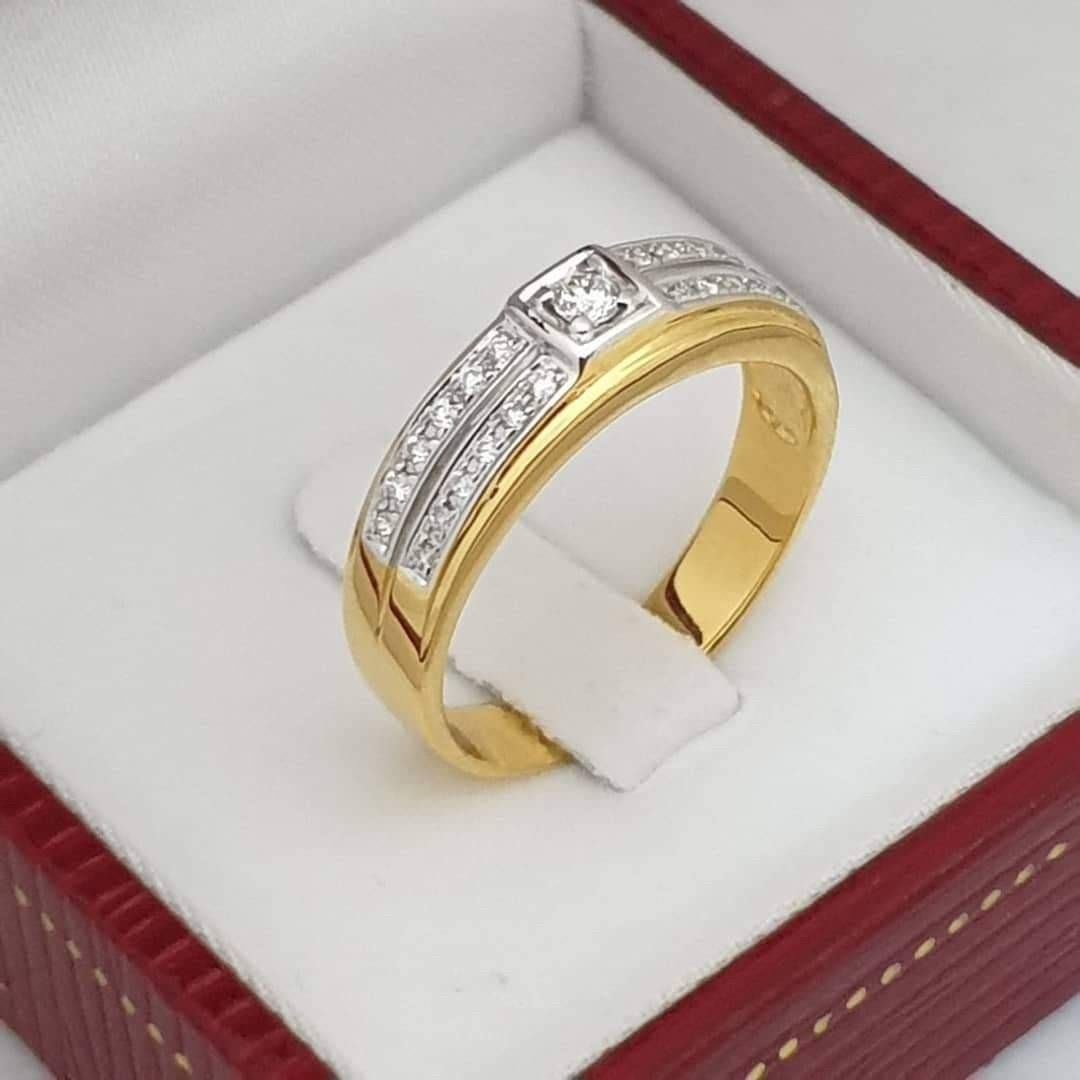 พร้อมส่งและสั่งผลิตแหวนเพชรแท้ทรงปลอกมีด ใส่ติดนิ้วได้ตลอด แหวนแต่งงาน แหวนหมั้น ใส่เที่ยว ออกงาน แหวนทองคำ 9K เพชรเกสรแท้ 0.17 กะรัต 25 เม็ด ราคาถูกมาก ส่งฟรี