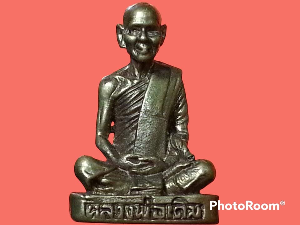 รูปเหมือนหล่อ หลวงพ่อเดิม วัดหนองโพ จ.นครสวรรค์