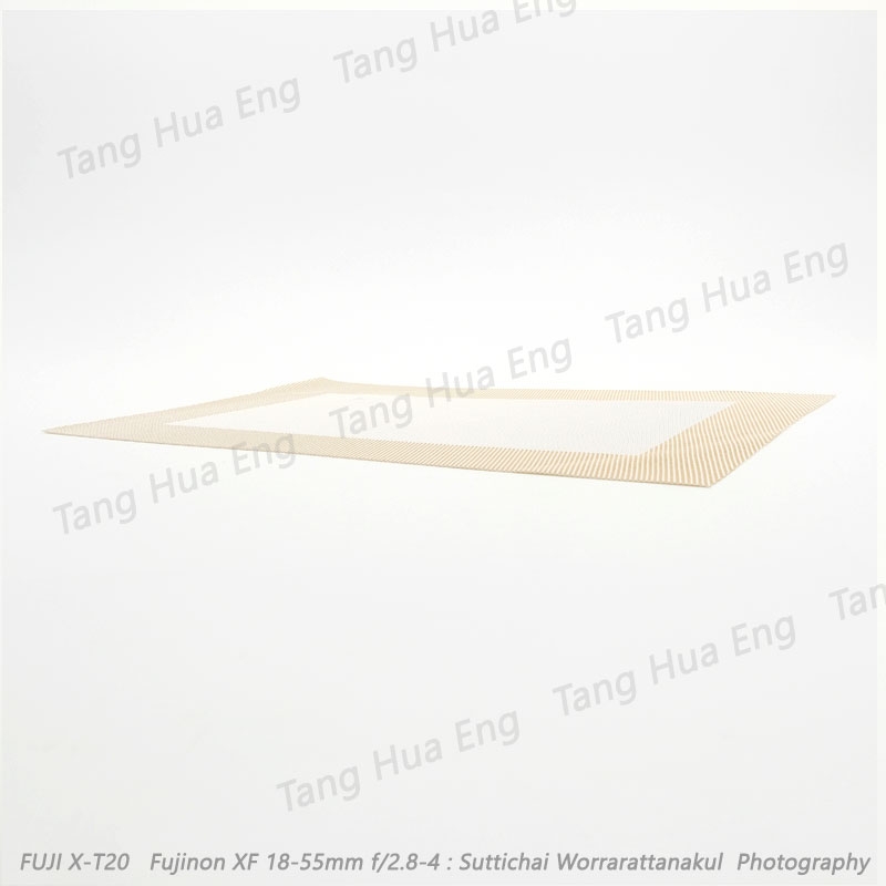 แผ่นรองจาน เทคไลน์ 30x45 ซม. MT-596