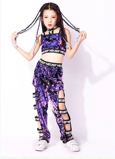 ชุดเต้น ชุดแดนซ์ สีม่วง ปักเลื่อม พร้อมเสื้อแจ๊คเก็ต