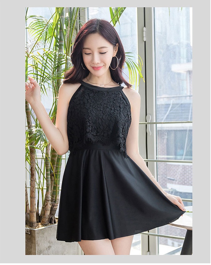 ชุดว่ายน้ำคนอ้วนวันพีช 4xl รอบอก 40-46 เอว 32-42 สะโพก 42-50 ยาว 31 นิ้วค่ะใส่ได้ทั้งเปิดไหล่และปิดไหล่ ผ้าดี งานสวยมากค่ะ