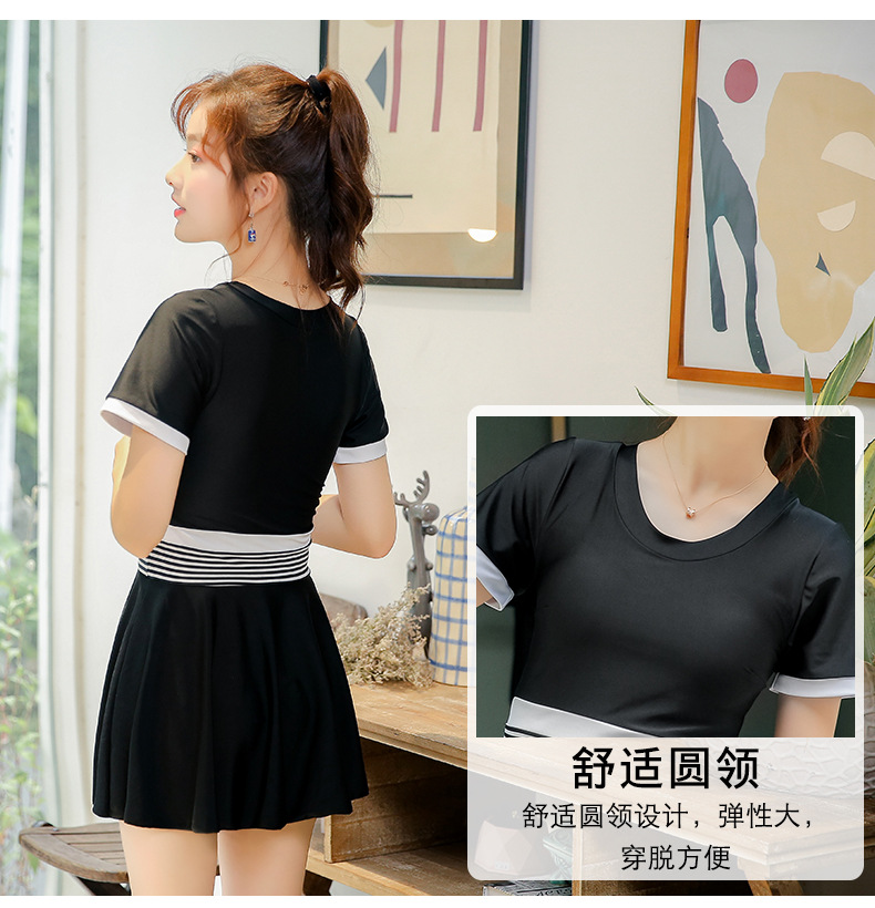 ชุดว่ายน้ำ3xl เซต 2 ชิ้น รอบอก 36-42 นิ้วบิกินี รอบเอว 31-38 สะโพก 38-46 นิ้วค่ะ ชุดยาว 33 นิ้ว ผ้าดี งานสวยมากๆๆค่ะ