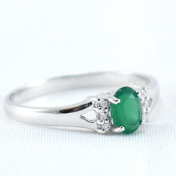 แหวนเงินแท้ราคาถูกชุบทองคำขาว พลอยแท้กรีนอะเกท 0.45 กะรัต เพชรCZ 0.06 กะรัต งานประณีตสวยงาม สั่งผลิตค่ะ