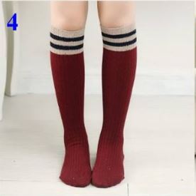 ถุงเท้ายาว ถุงเท้าเด็ก แบบแถบขอบ