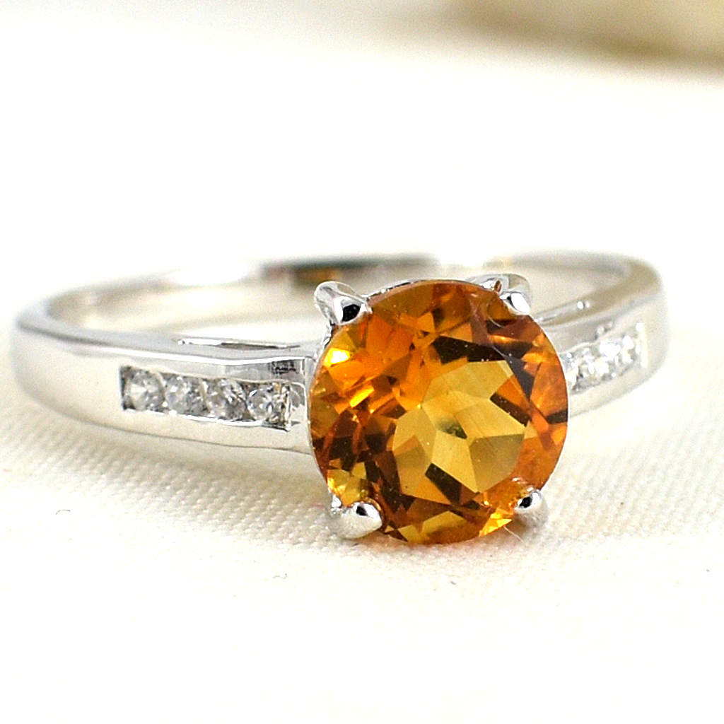 แหวนเงินแท้ราคาถูกชุบทองคำขาว ซิทรินแท้ 1.25 กะรัต เพชรCZ 0.08 กะรัต งานประณีตสวยงาม สั่งผลิตค่ะ