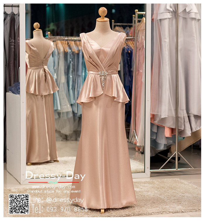 รหัส ชุดราตรี : PFL051 ชุดราตรีสีแชมเปญ ชุดไปงานแต่งตกแต่งคริสตัล เหมาะใส่ออกงานกลางคืน งานแต่งงาน งานกาล่าดินเนอร์ งานเลี้ยง งานพรอม งานรับกระบี่