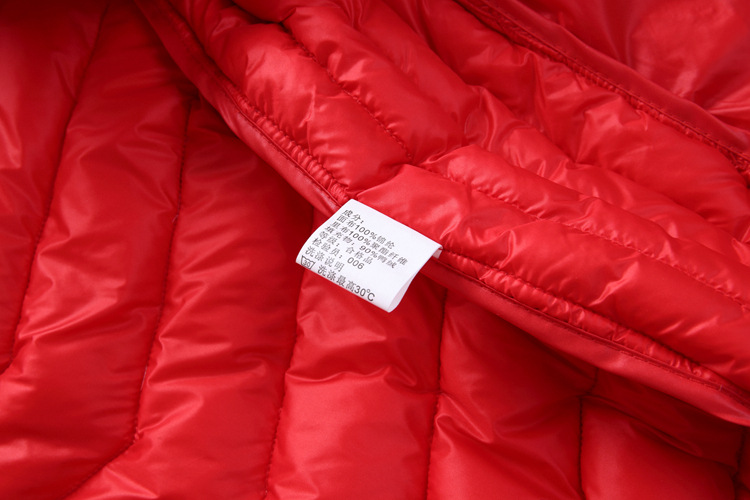 เสื้อกันหนาวบุนวม ขนเป็ด ปักลาย