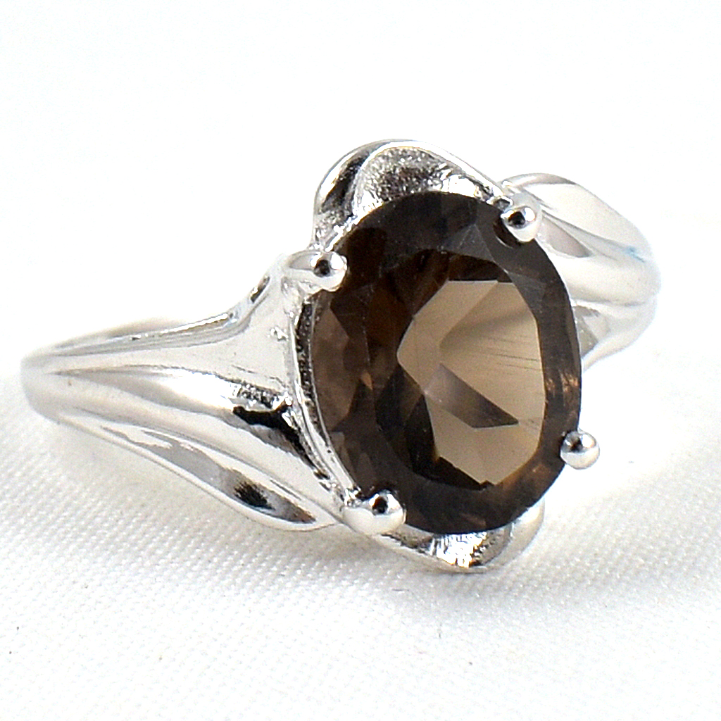 แหวนเงินแท้ราคาถูกชุบทองคำขาว พลอยแท้สโมกกี้ควอทซ์ 2.45 กะรัต งานประณีตสวยงาม สั่งผลิตค่ะ