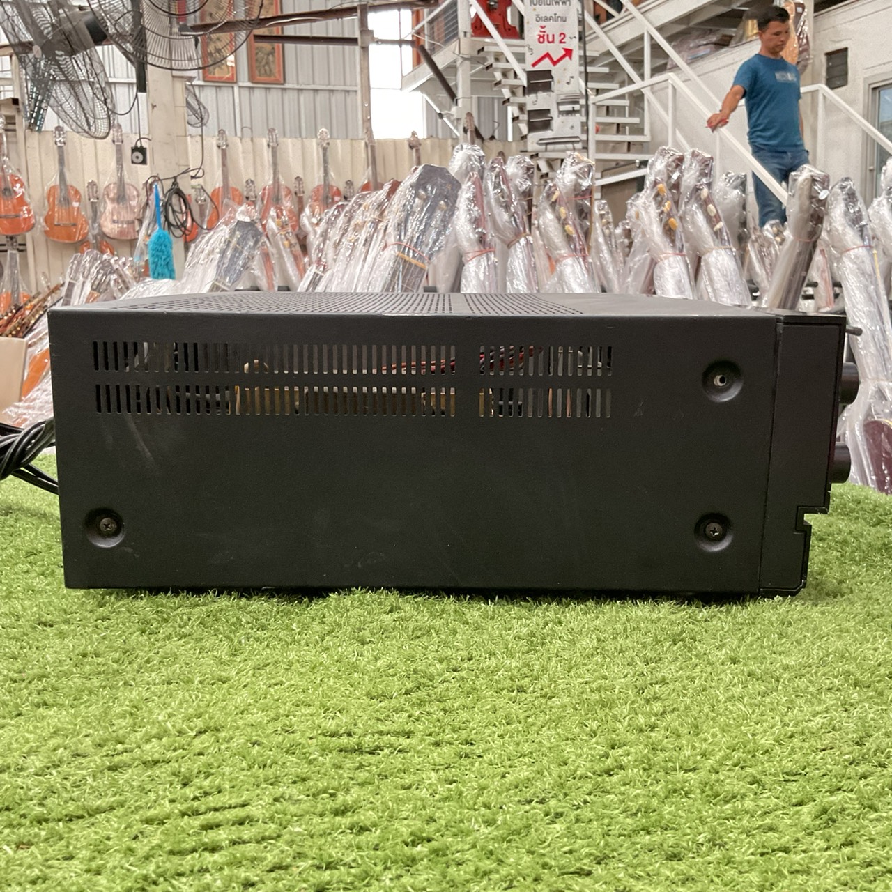 เครื่องขยายเสียง KENWOOD : KA-990SD สินค้าไม่พร้อมใช้งาน (ต้องซ่อม)