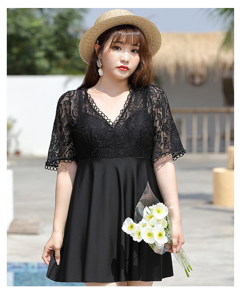 ชุดว่ายน้ำคนอ้วน วันพีช 7xl รอบอก42-48 รอบเอว4-46สะโพก 42-52นิ้วค่ะ ชุดยาว 34 นิ้วค่ะ ผ้าดี งานสวย เก็บพุงดีมากค่ะ