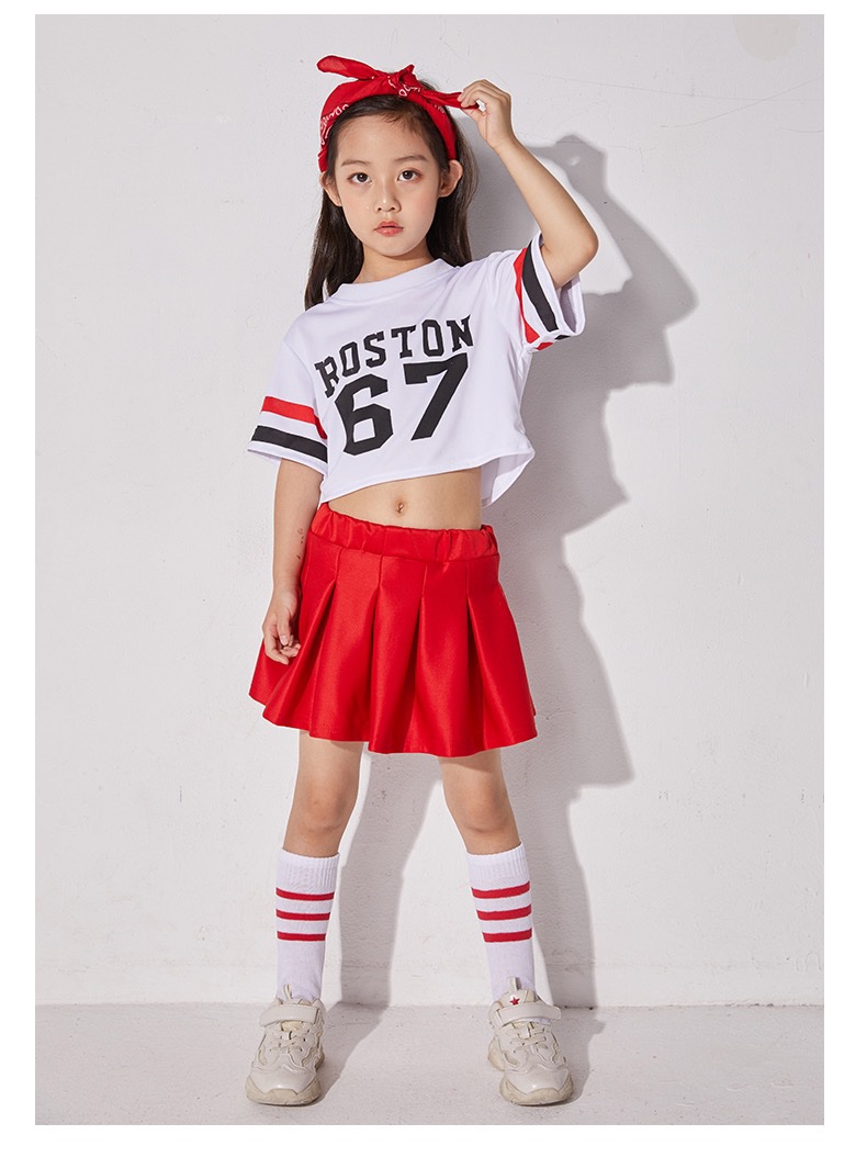 ชุดเต้น ชุดแดนซ์ เสื้อสีขาวลาย 67 +กระโปรงแดง/กางเกงแดง