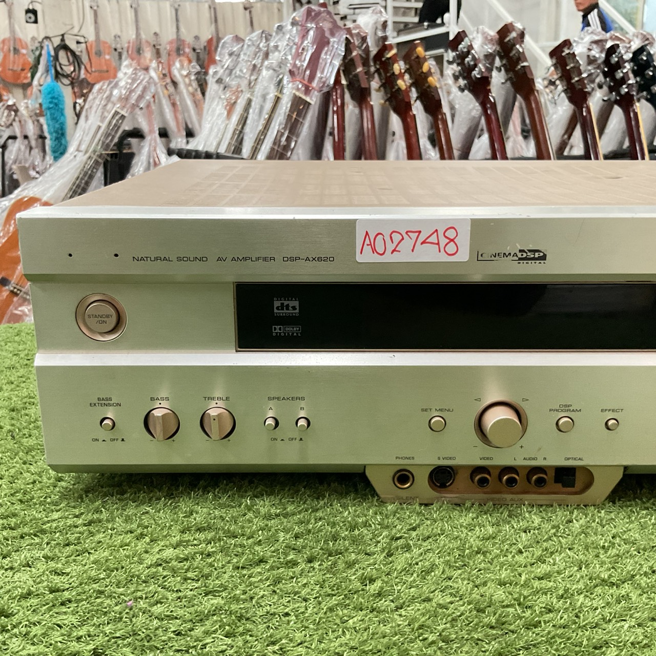 เครื่องขยายเสียง YAMAHA : DSP-AX620