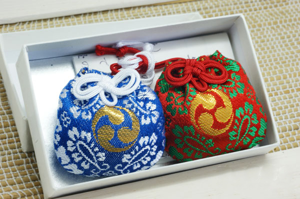 ถุงเครื่องรางคู่โชคดี Futarasan Shrine