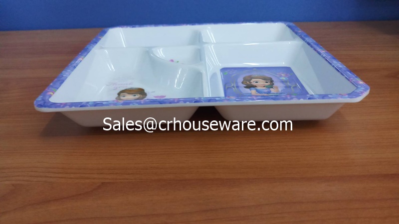 ถาดหลุม 9 นิ้ว ลายsofia