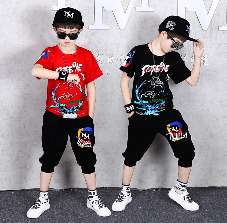 ชุดเต้น Street dance เสื้อแขนสั้นสีแดง+กางเกงดำ