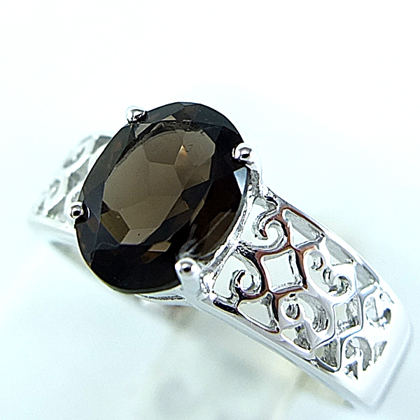 แหวนเงินแท้ราคาถูกชุบทองคำขาว พลอยแท้สโมกกี้ควอทซ์ 1.70 กะรัต งานประณีตสวยงาม สั่งผลิตค่ะ