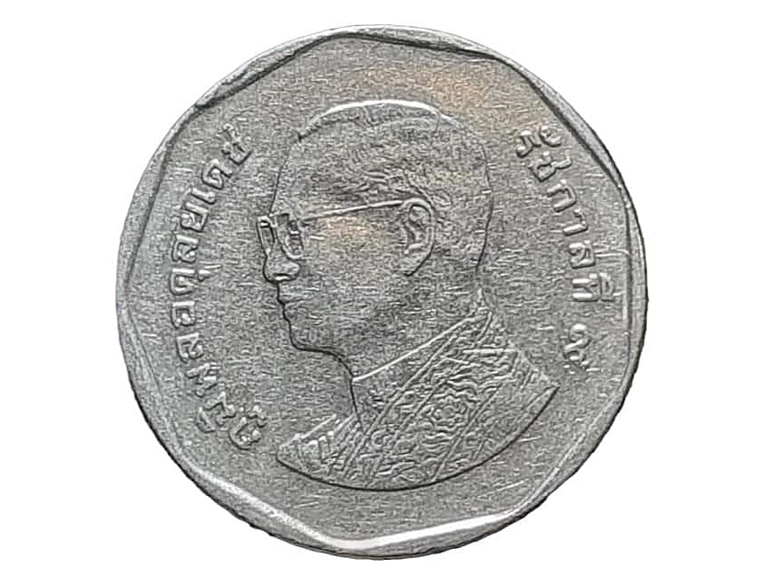 เหรียญ เงินหมุนเวียน รัชกาลที่ 9 5 Baht RAMA 9 แบบใหม่ 2012