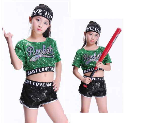 ชุดเต้น เสื้อแขนสั้น ปักเลื่อม Rocket +กางเกงขาสั้น สีดำ