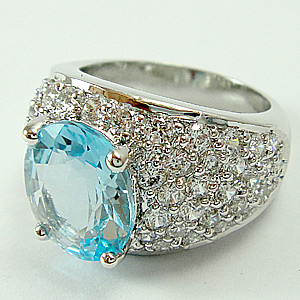 แหวนเงินแท้ราคาถูกชุบทองคำขาว สกายบลูโทปาซแท้ 3.35 กะรัต เพชรCZ 0.154 กะรัต งานประณีตสวยงาม สั่งผลิตค่ะ