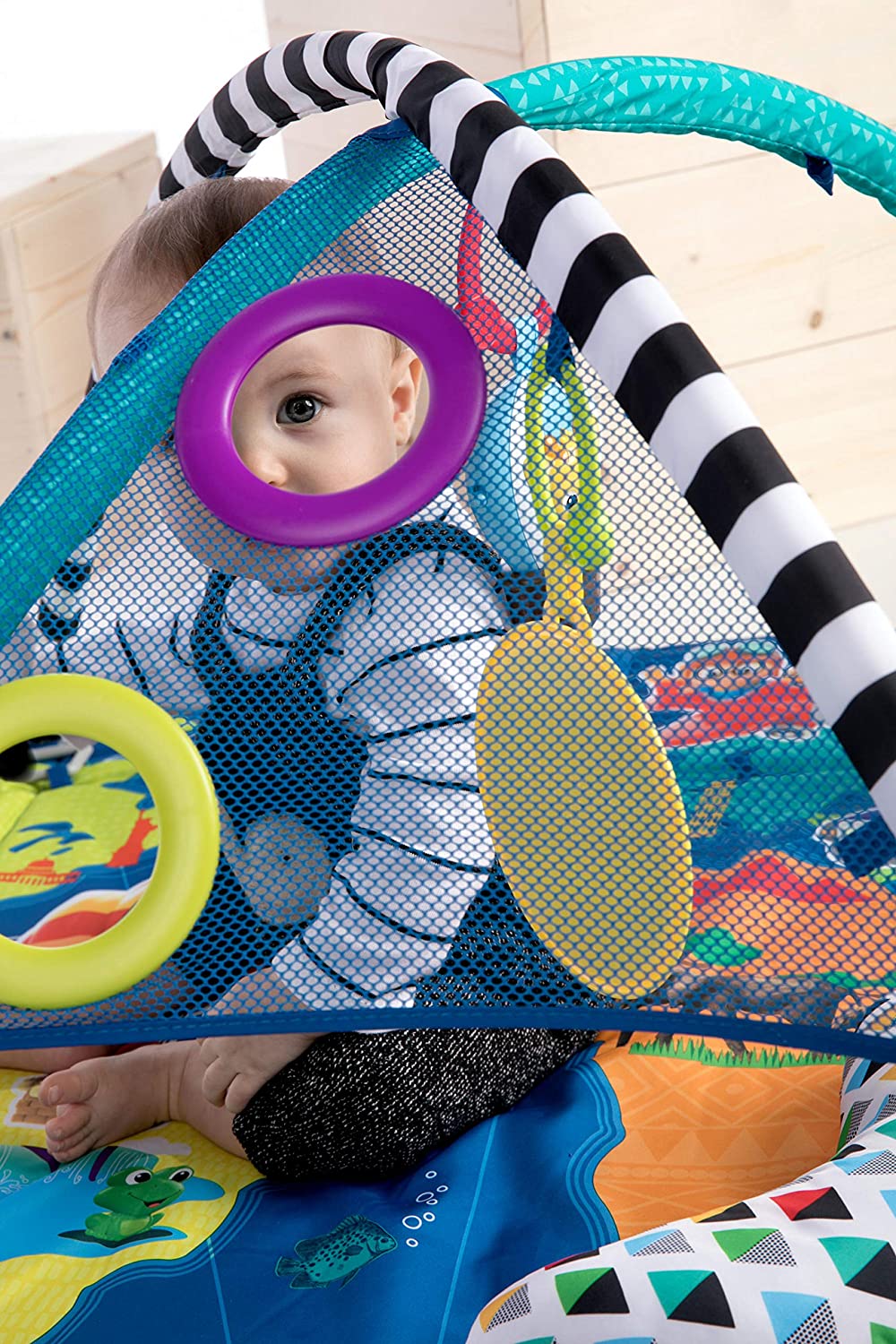 แผ่นรองนอนขนาดใหญ่ Baby Einstein 5-in-1 Journey of Discovery Activity Gym and Play Mat
