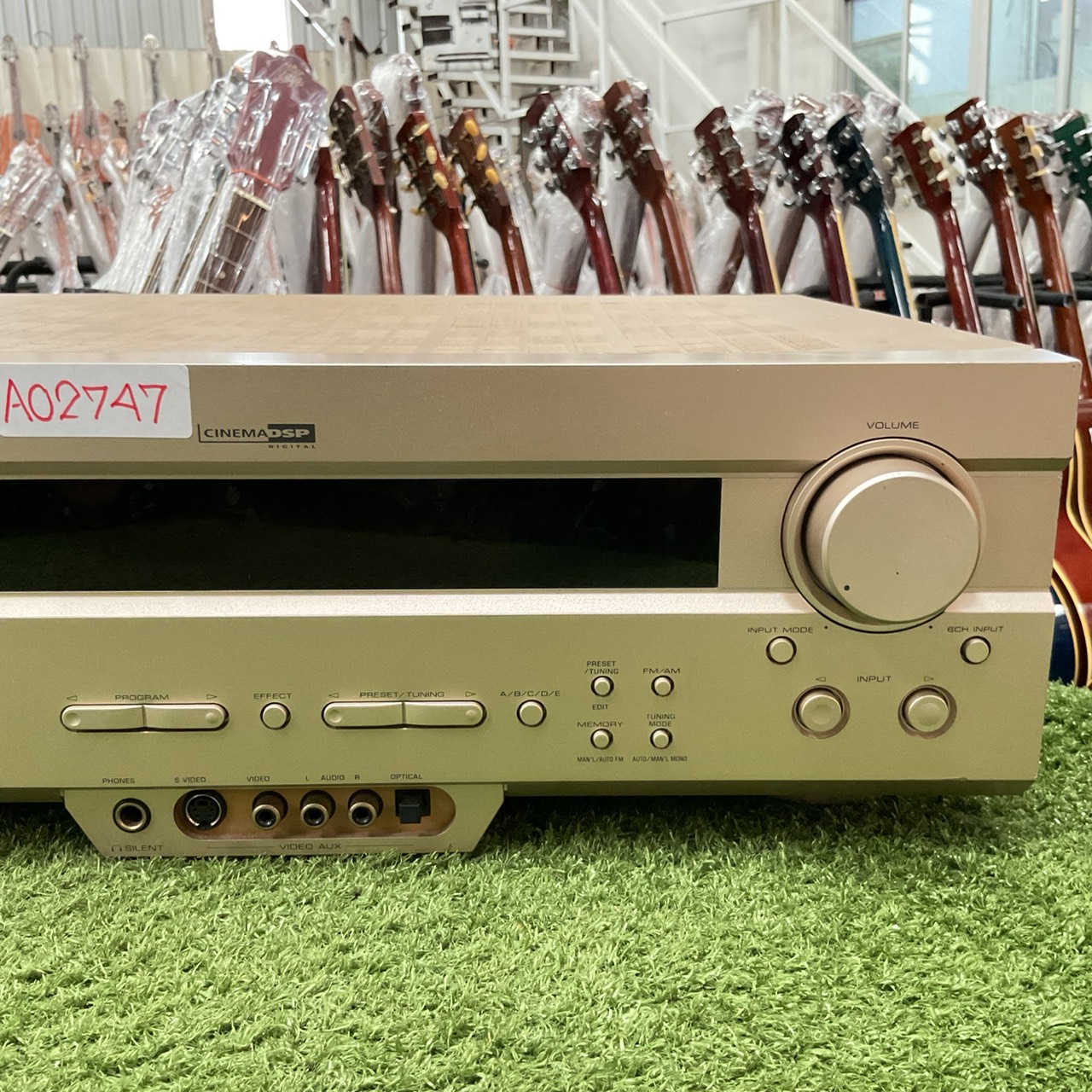 เครื่องขยายเสียง YAMAHA : DSP-AX520