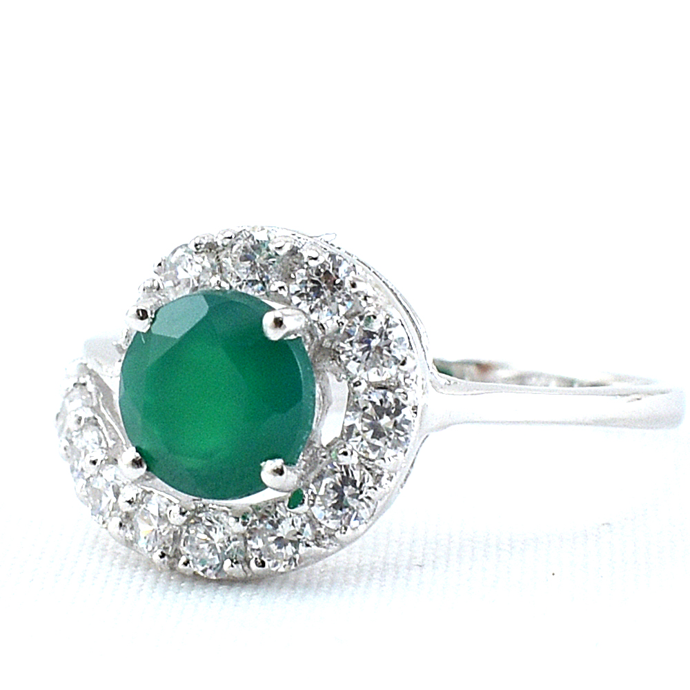 แหวนเงินแท้ราคาถูกชุบทองคำขาว พลอยแท้กรีนอะเกท 0.77 กะรัต เพชรCZ 0.48 กะรัต งานประณีตสวยงาม สั่งผลิตค่ะ