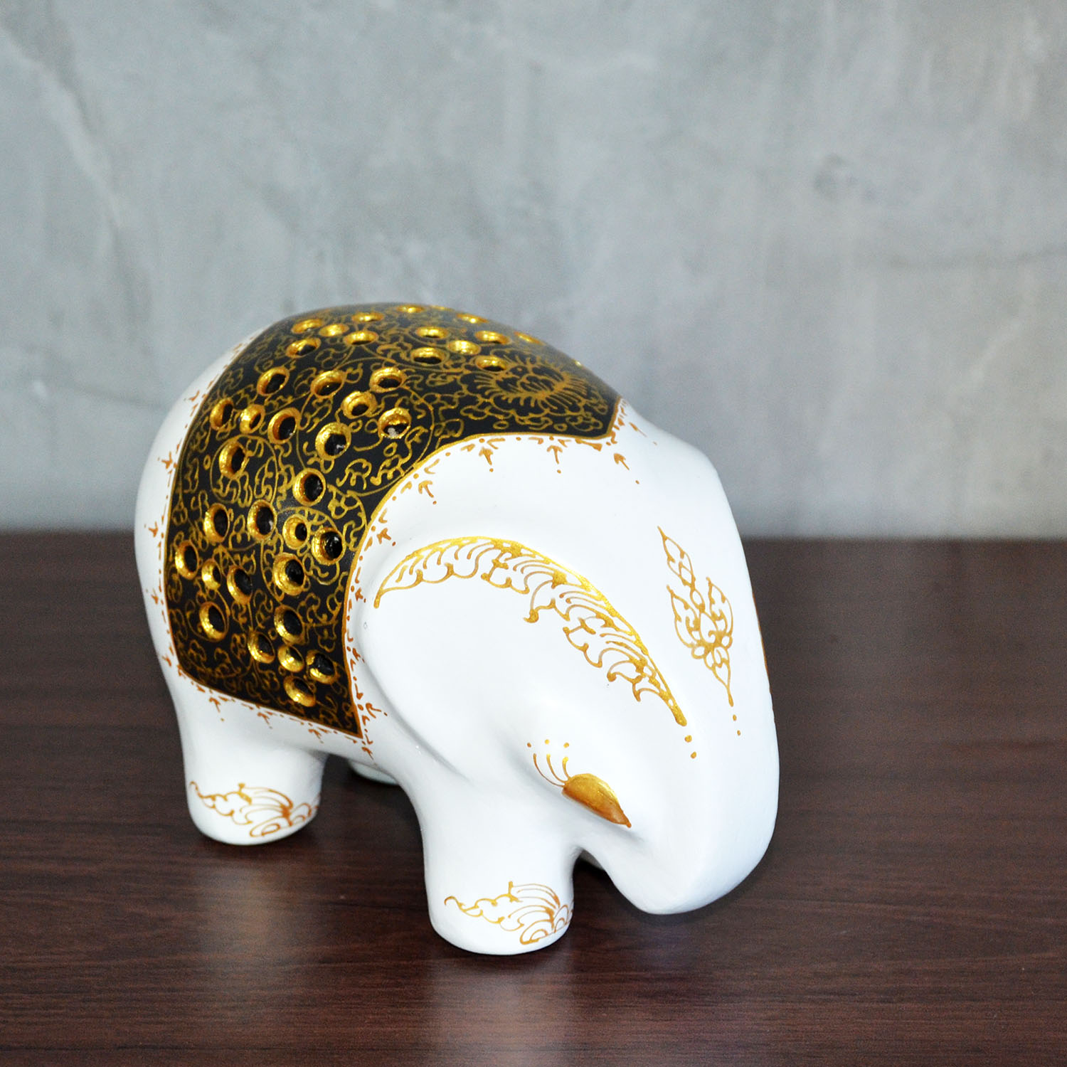 โคมไฟช้างแบบตั้งโต๊ะ Size L