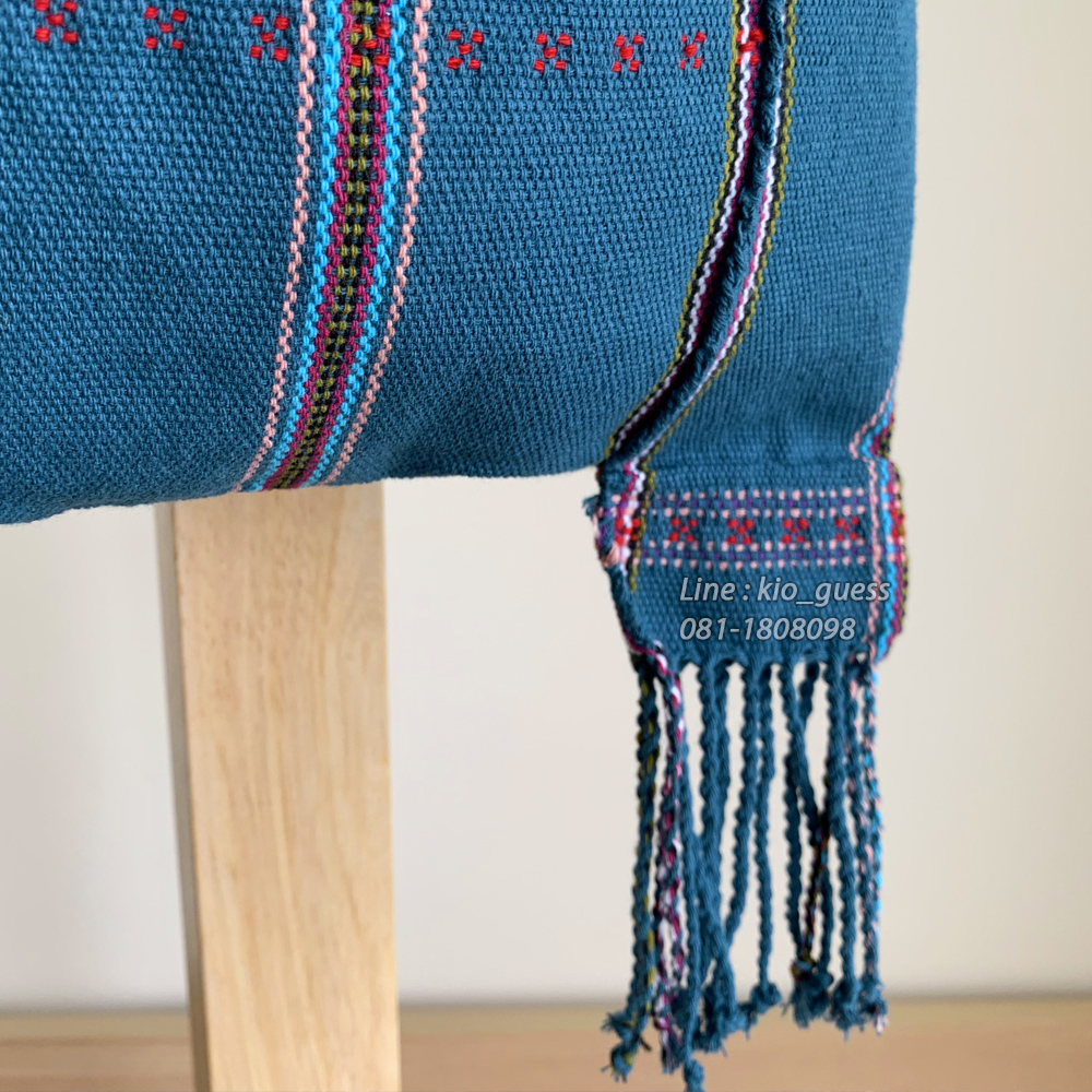 ย่าม ย่ามชนเผ่า ย่ามปักมือ ย่ามผ้าฝ้าย งานเย็บมือ กระเป๋าย่าม ย่ามผ้าทอมือ กระเป๋าย่ามพื้นเมือง ของฝากภาคเหนือ ย่ามกะเหรี่ยง ราคาถูก ลดราคา กระเป๋าสะพายข้าง งานแฮนด์เมด กระเป๋าผ้าแนวๆ สะพายข้าง พาดไหล่ ของฝากญาติผู้ใหญ่ ของฝากชาวต่างชาติ ย่ามพระ