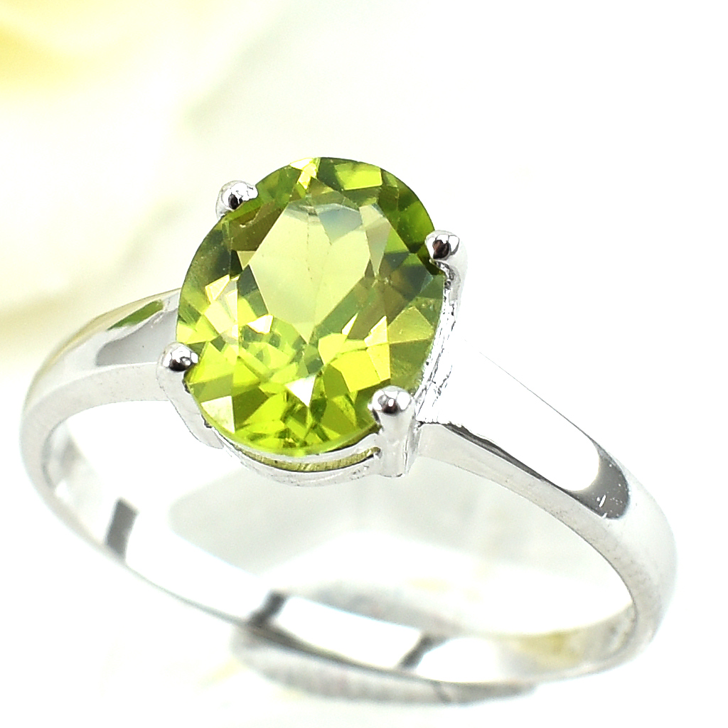 แหวนเงินแท้ราคาถูกชุบทองคำขาว เพอริดอทแท้ 2.25 กะรัต งานประณีตสวยงาม สั่งผลิตค่ะ