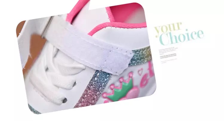 รองเท้าผ้าใบ ไล่ขอบสีรุ้ง แต่งขอบสีชมพู