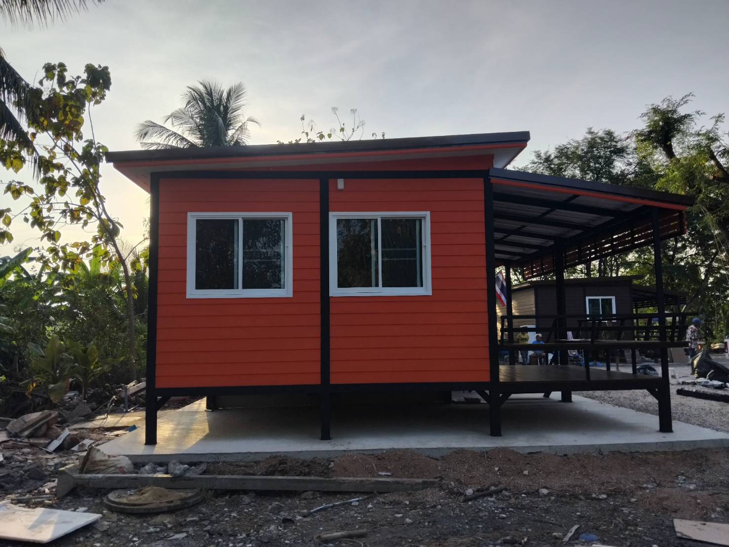 1นอน1ระเบียง1ห้องครัวเปิด1ห้องน้ำ1ที่จอดรถฟรีติดตั้ง