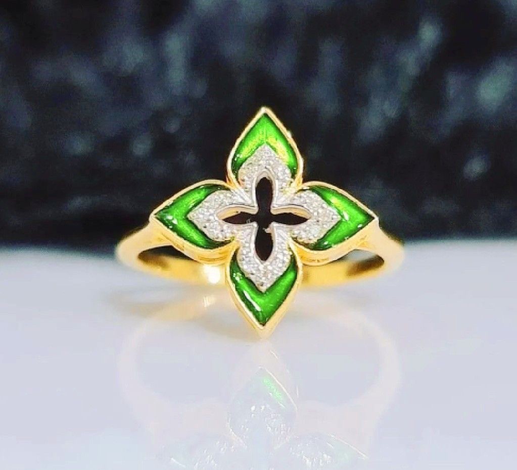 พร้อมส่งและสั่งผลิตแหวนเพชรงานลงยา แหวนแต่งงาน แหวนหมั้น ใส่เที่ยว ออกงาน แหวนทองคำ 9K เพชรเกสรแท้ 0.04 กะรัต 12 เม็ด ราคาถูกมาก ส่งฟรี